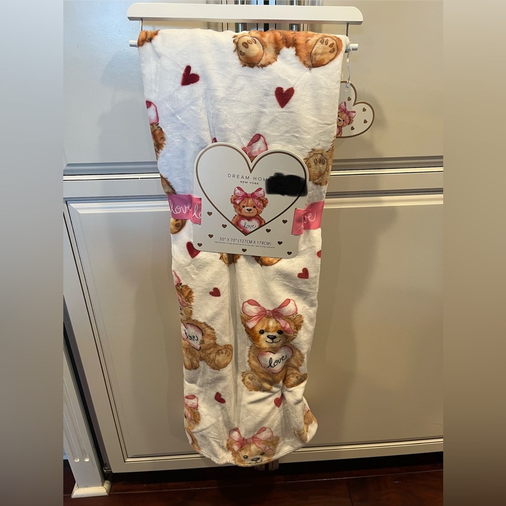 Dream Home Valentines Pink Bows and Brown Teddy Bear Throw Blanket